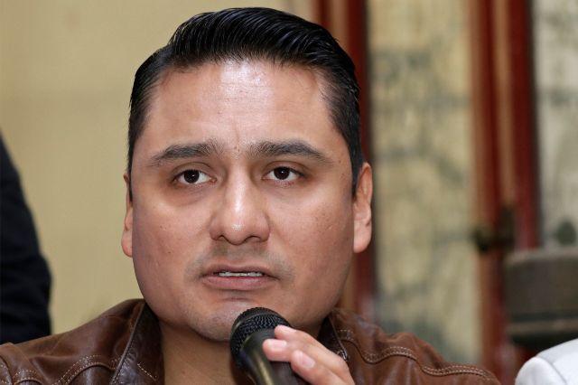 Iván Herrera pide al gobernador Céspedes evaluar a sus secretarios