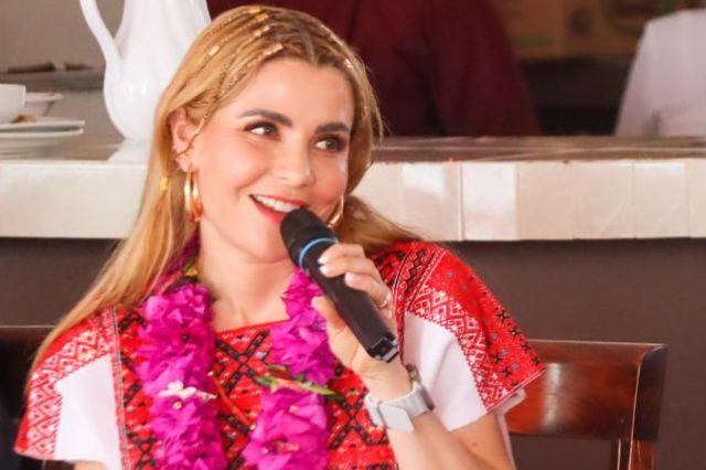 Ivette Moran recalca importancia del trabajo de la mujer en Zacatlán