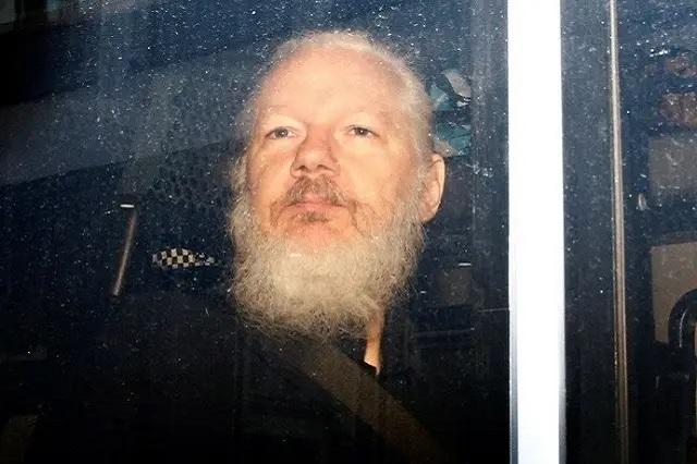 Julian Assange, a un paso de ser extraditado a Estados Unidos