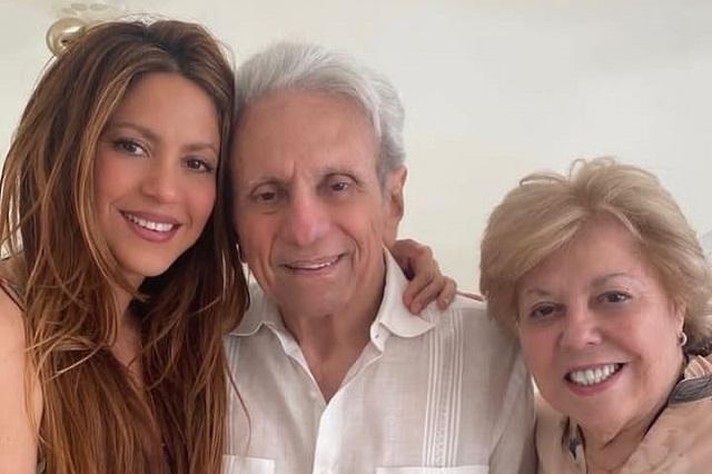 Shakira todavía cree en el 'amor verdadero' gracias a sus papás (foto)