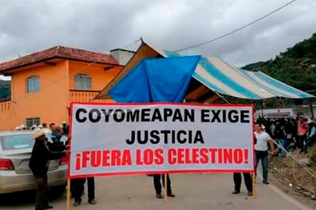 Tres de los cuatro presos de Coyomeapan obtienen su libertad