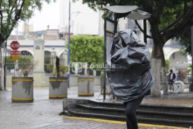 Seguirán lluvias en Tehuacán, piden reportar daños a PC
