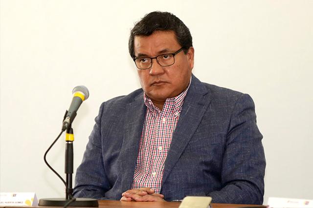 Maestras de Puebla sí podrán faltar el 8M; Julio Huerta corrige a la SEP