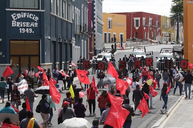 Protesta Antorcha contra Barbosa en Puebla, CDMX y 8 estados más