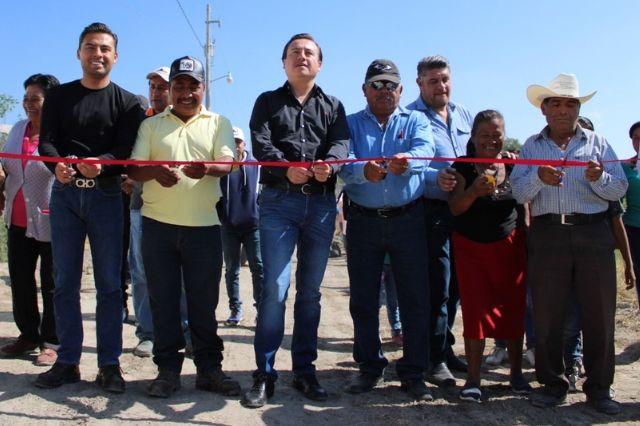 Nacho Mier inaugura drenaje sanitario en Xochimilco, Tecamachalco