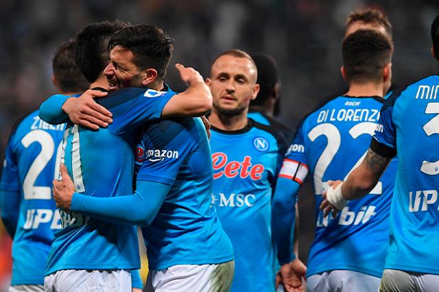 Napoli de Chucky Lozano arrasa en Italia de cara a la Champions League