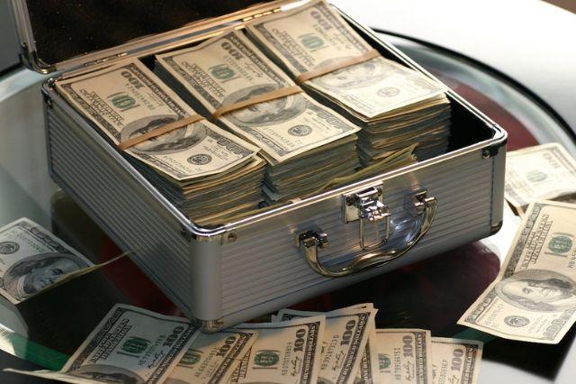 Narcos en México guardan su dinero debajo del colchón, ¿por qué?