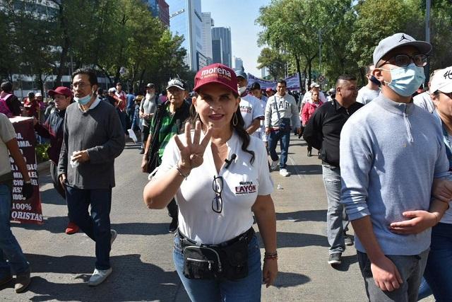 Norma Layón obliga a trabajadores de Texmelucan ir a marcha de AMLO, acusan