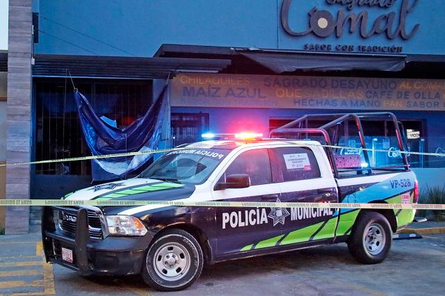 Suicidio en Puebla: acaba con su vida en restaurante de la Gabriel Pastor