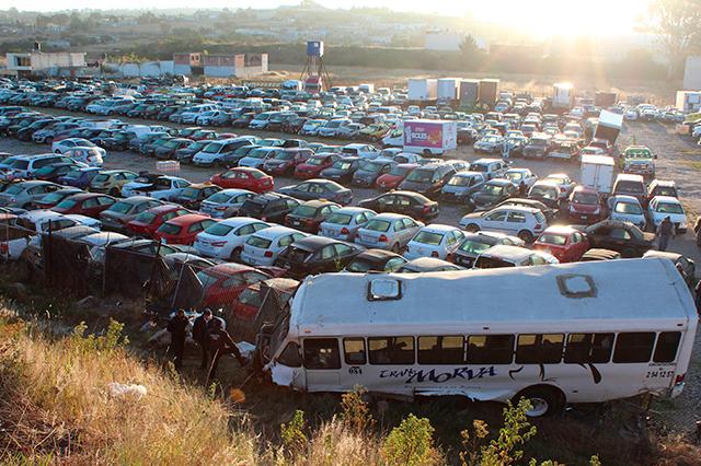 A subasta 5 mil autos que nadie reclamó en corralón de Puebla