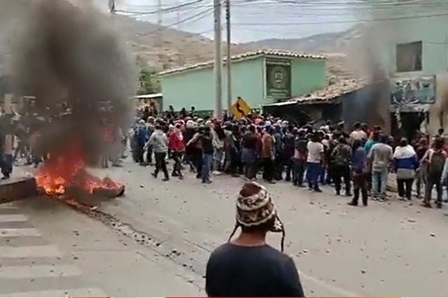 Perú alerta estado de emergencia por violentas protestas