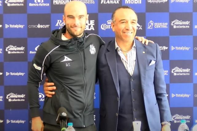 Presentan a Eduardo Arce como entrenador del Club Puebla