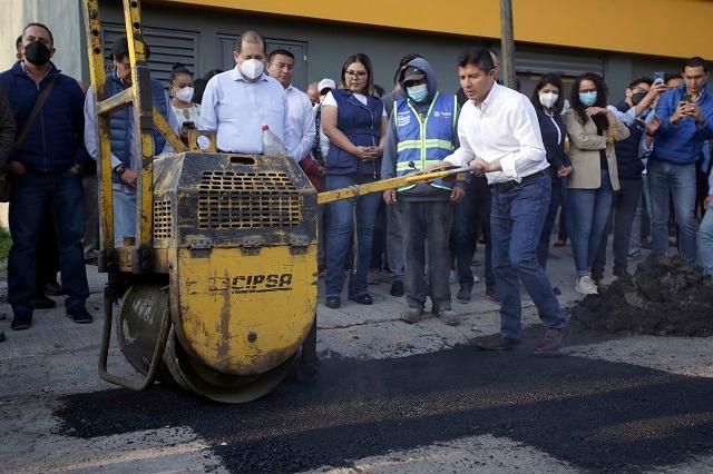 Ayuntamiento de Puebla tapará 36 mil baches en 90 días
