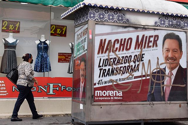 Propaganda en Puebla enfrenta a Barbosa, Mier y Rivera Pérez