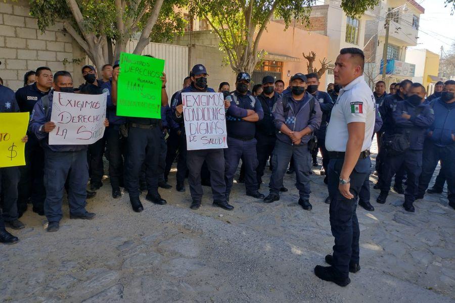 Protesta en Tehuacán: Policía auxiliar acusa malas condiciones de trabajo