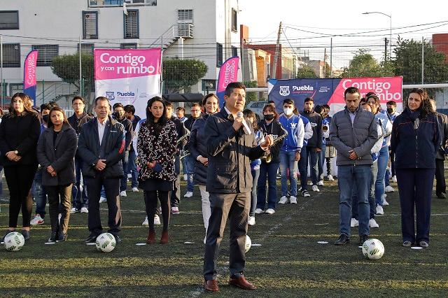 Puebla capital tendrá primer torneo de futbol de secundarias y preparatorias