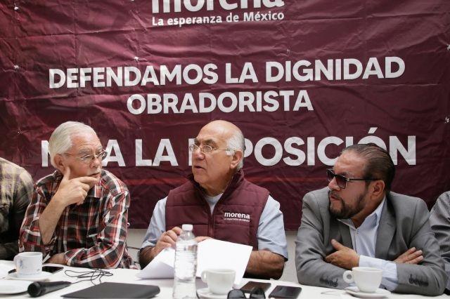‘Puros’ de Morena amagan con voto de castigo por imposición de candidatos