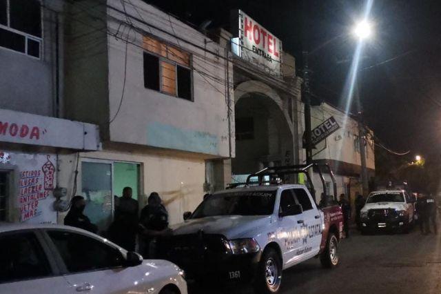 Rescatan a 94 migrantes en hotel de San Felipe, en Puebla capital