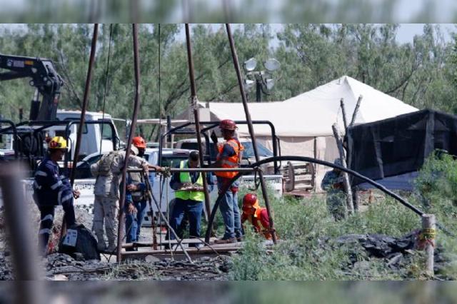 Rescate de mineros en Coahuila no se detuvo, asegura AMLO