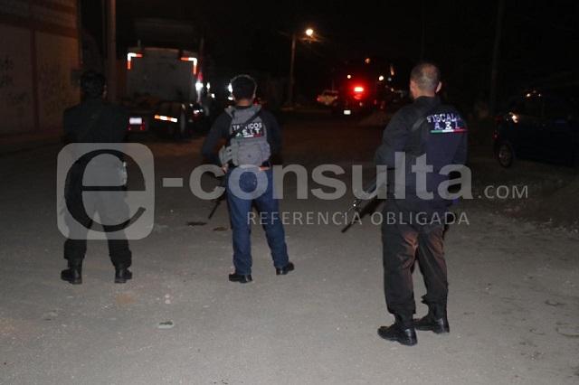 Desarman y retienen a 14 policías en Cañada; hay 17 detenidos