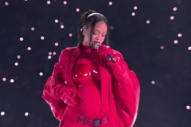 Rihanna sí está embarazada, confirma su representante