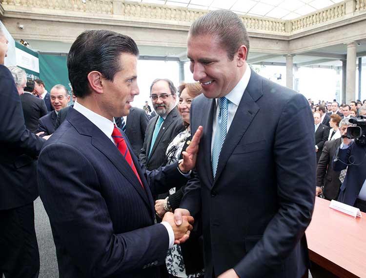 Asiste Moreno Valle a la promulgación de la Reforma Política