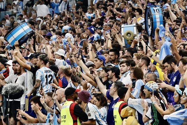 Argentina: el pueblo fiel que se sumió en deudas para ver a Messi en Qatar