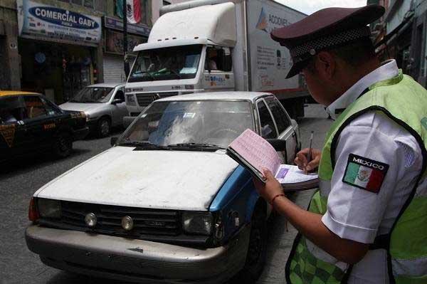 Bajan velocidad y endurecen multas de Tránsito en Puebla