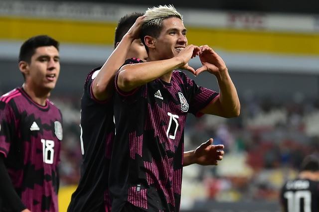 Selección Mexicana estará en Tokio; vence a Canadá por 2-0