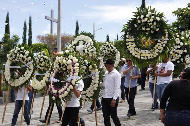 Hasta 200 mil pesos puede costar un servicio funerario en Puebla