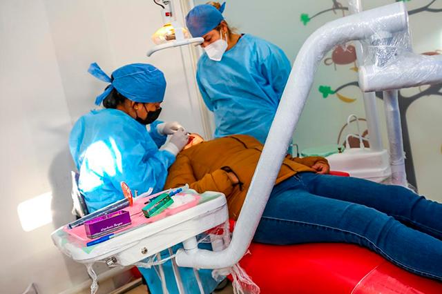 SMDIF Puebla brinda servicios de salud dental a bajo costo