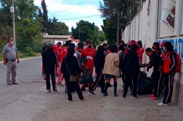 Suspenden clases por supuesta balacera en Tecamachalco