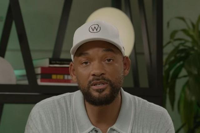 Will Smith apologizes to Chris Rock for slapping him