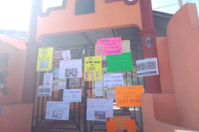 Zapotitlán de Méndez: Niños no van a clases desde ataque a su escuela